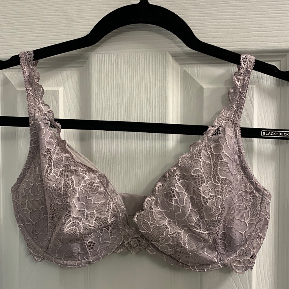 Victoria’s Secret- Very Sexy Push-Up without Padding. Gray-Purple Lace Bra 34D